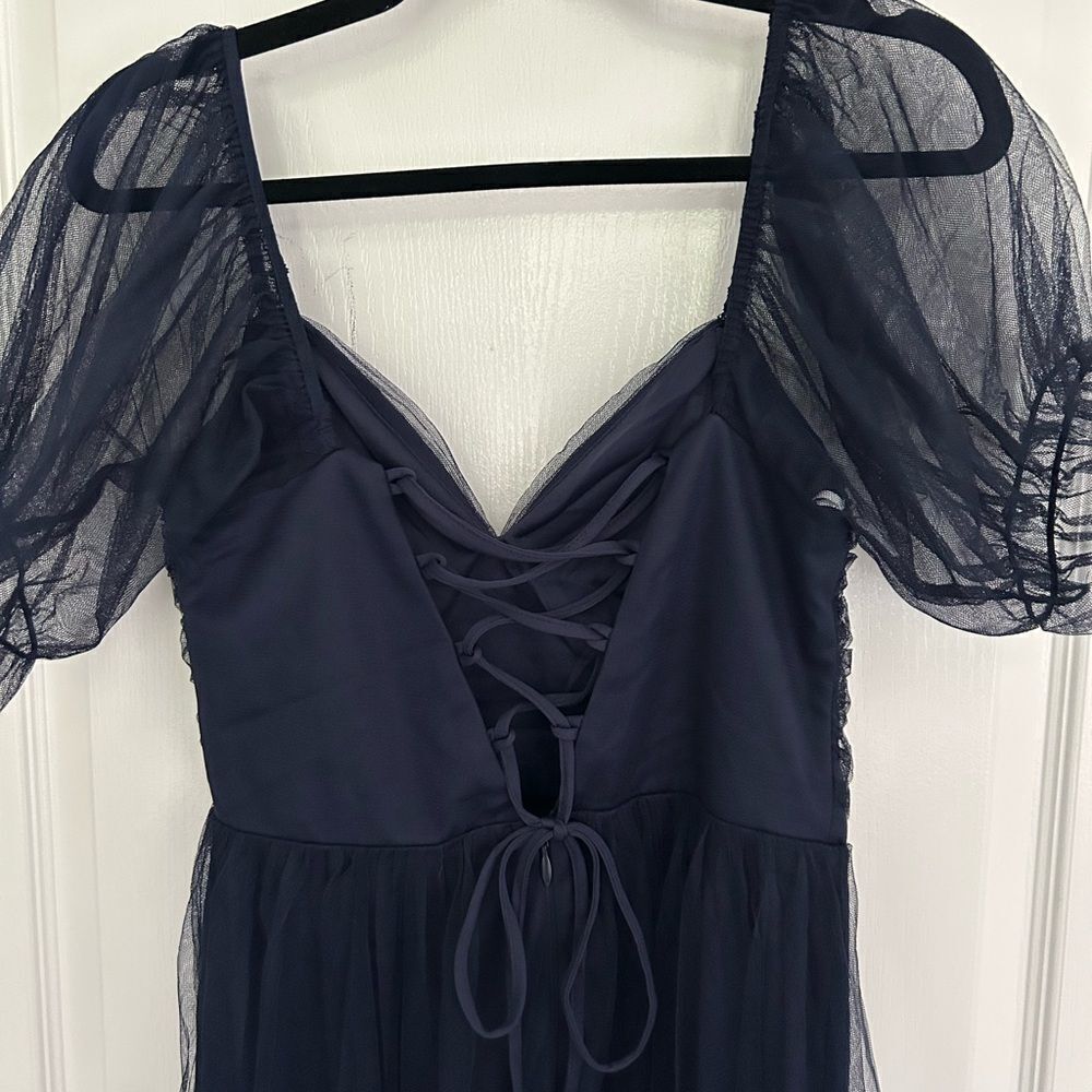 Lulus Romantic Navy Tulle Pleated Puff Sleeve Midi Dress Medium New with Tag - Picture 8 of 13